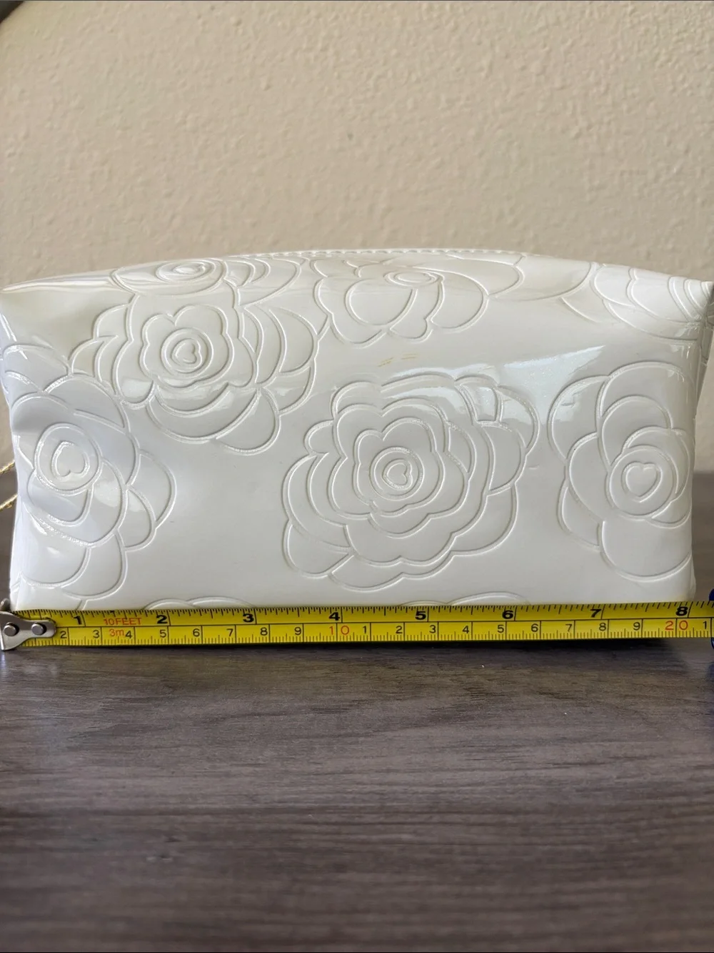 Imoshion NWT Vegan Off White Cosmetic Bag with Gold Toned Zipper